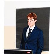 Ingegnere analista dati offre lezioni per l'utilizzo di Excel 365